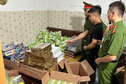 Công an Hà Nội triệt phá đường dây buôn bán gần 8.000 bao thuốc lá ngoại nhập lậu