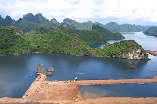 Vụ lấp vùng đệm vịnh Hạ Long làm biệt thự, nhà liền kề: Bộ Văn hóa đề nghị có biện pháp xử lý, bảo vệ di sản