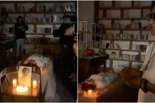Thất tình, thiếu nữ tự tổ chức 'đám tang' cho mình để tái sinh