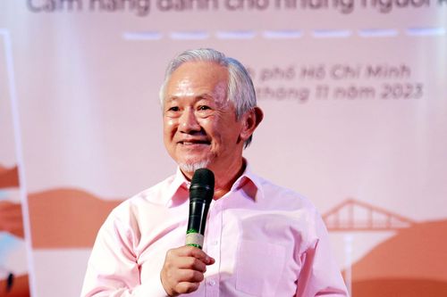Khởi nghiệp đừng nghĩ đến làm giàu nhanh, tiền sẽ tự đến