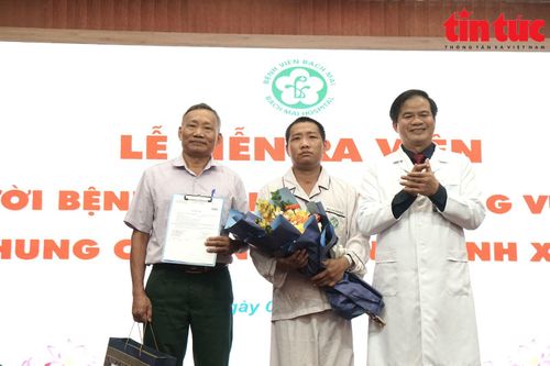 Bệnh nhân nặng nhất trong vụ cháy chung cư mini ở Hà Nội đã ra viện