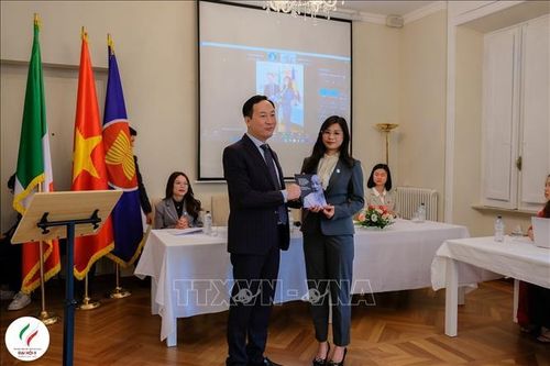 Hội Sinh viên Việt Nam tại Italy: Đẩy mạnh truyền thống kết nối