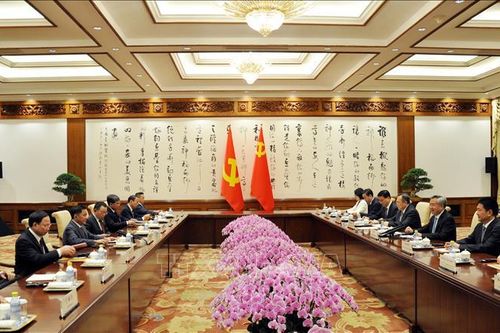 Đoàn đại biểu Đảng Cộng sản Việt Nam thăm và làm việc tại Trung Quốc