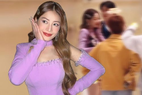 Giao lưu cùng fan Trung Quốc sau show diễn, Chi Pu gây thương nhớ trước loạt biểu cảm