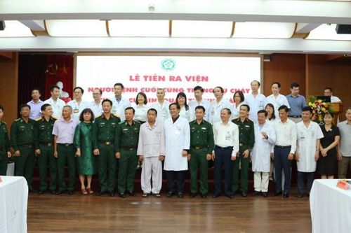 Nạn nhân cuối ở chung cư Khương Hạ được xuất viện