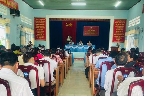 Tổ đại biểu HĐND tỉnh Gia Lai tiếp xúc cử tri thị xã Ayun Pa