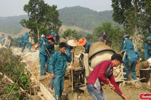 Những tuyến đường bê tông ở xã biên giới