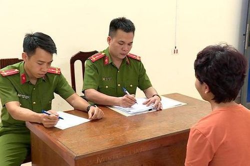 Nữ quái dùng 'bùa ngải' để lừa đảo chiếm đoạt