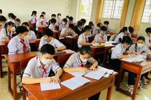 Học sinh tiểu học tư thục được hỗ trợ học phí