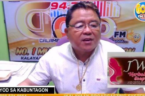 Phát thanh viên Philippines bị bắn tử vong khi đang livestream tại nhà
