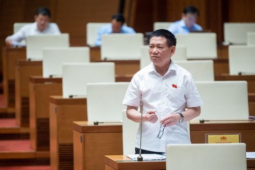 Bộ trưởng Tài chính: Bảo hiểm xe máy là để bảo vệ người lái xe máy