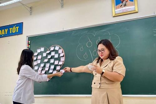 Làm sao để xử lý các hội nhóm 'đen' trên mạng xã hội?