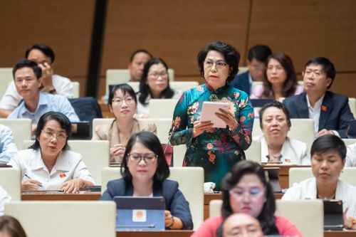 Bộ trưởng Bộ Công an trả lời chất vấn về hàng loạt vấn đề 'nóng'