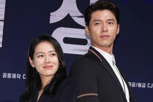 4 cặp đôi nổi tiếng chối đây đẩy chuyện hẹn hò rồi vội vàng xác nhận yêu nhau