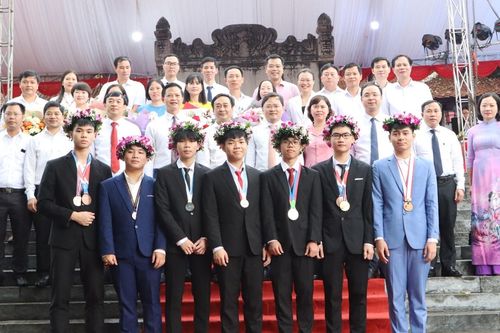 Rạng danh đất học Kinh Bắc