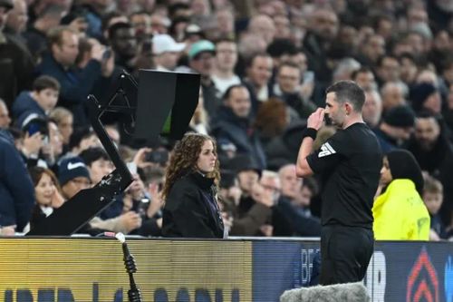 Chelsea thắng Tottenham trong trận đấu 'điên rồ' nhất lịch sử