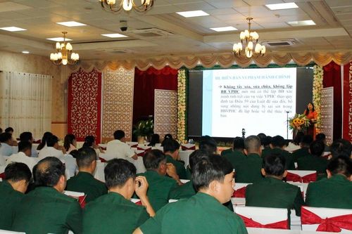 Bồi dưỡng nghiệp vụ công tác thi hành pháp luật và xử lý vi phạm hành chính cho gần 300 đại biểu ở Bạc Liêu