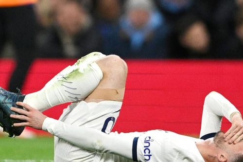 Tottenham tổn thất nặng sau thảm bại Chelsea
