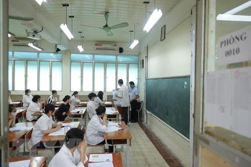 Yên Bái: Thí sinh làm lộ đề thi tốt nghiệp môn Toán bị khởi tố