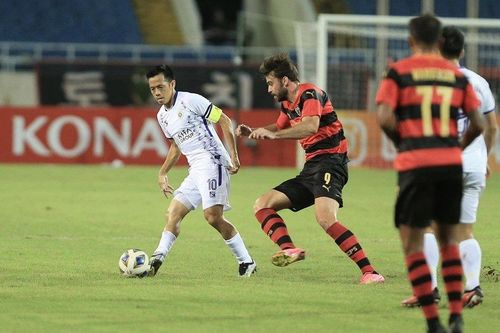 Hà Nội FC: Mất phong độ hay mất bản sắc?