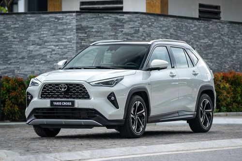 Bảng giá xe Toyota tháng 11/2023: Ưu đãi 'khủng', thêm lựa chọn mới