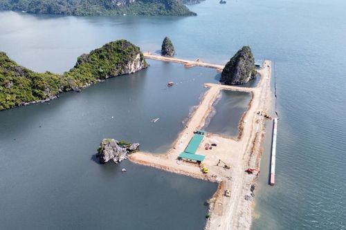 Tạm dừng thi công dự án đô thị lấn biển ở vịnh Hạ Long