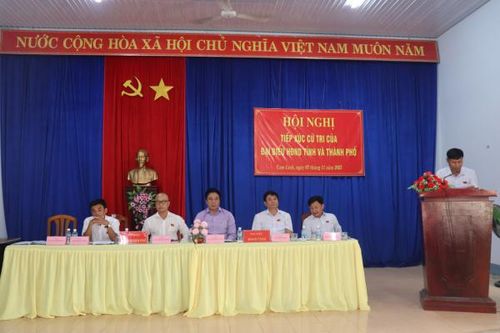 Ông Nguyễn Khắc Toàn tiếp xúc cử tri 2 phường Cam Linh, Cam Lợi (TP. Cam Ranh)