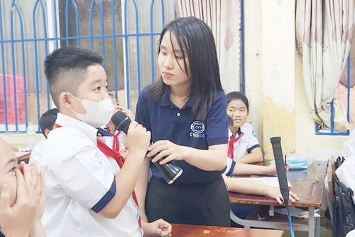 Rào chắn bảo vệ trẻ trên không gian mạng: 'Áo giáp' vô hình