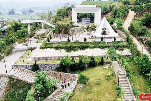 Mộc Châu giáo dục truyền thống cho thế hệ trẻ