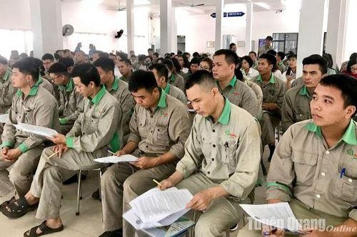 Tuyên truyền pháp Luật BHXH, BHYT cho 200 đoàn viên, công nhân lao động Công ty cổ phần Giấy An Hòa