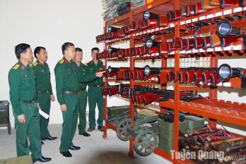 Kiểm tra bảo đảm hậu cần - kỹ thuật của lực lượng vũ trang thành phố Tuyên Quang