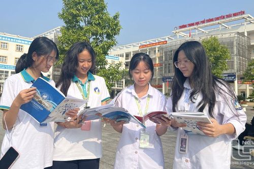 Gieo mầm ươm 'ước mơ xanh'