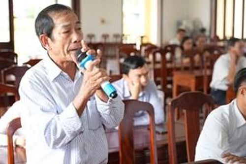 Cử tri kiến nghị các vấn đề liên quan về giao thông, dân sinh