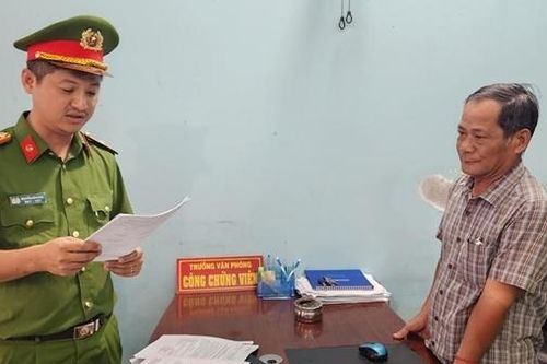 Bắt Trưởng phòng công chứng gây thiệt hại cho chủ đất hơn 10 tỷ đồng