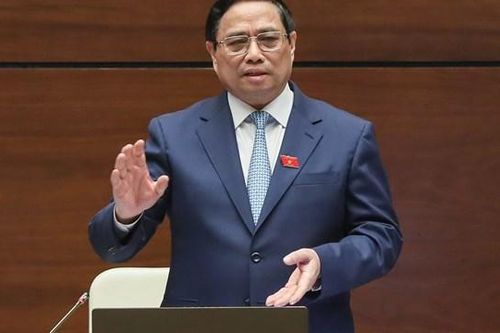 Mạnh dạn phân cấp, phân quyền, tránh né tránh, đùn đẩy