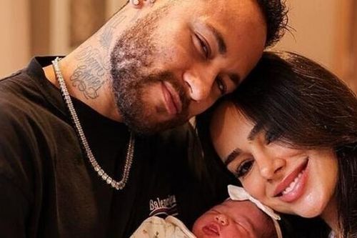 Brazil: Nhóm trộm có vũ trang đột nhập nhà bố mẹ bạn gái cầu thủ Neymar