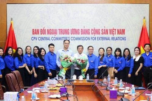 Thanh niên tìm hiểu về công tác bảo vệ chủ quyền, biên giới lãnh thổ trong tình hình mới