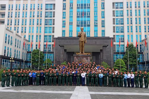 Tuổi trẻ Quân đội lan tỏa tinh thần thượng tôn pháp luật, nâng cao nhận thức, ý thức chấp hành pháp luật cho tuổi trẻ và nhân dân