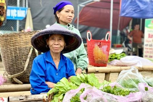 Nét độc đáo, hấp dẫn tại chợ phiên phố Đoàn