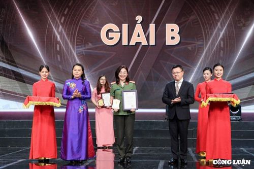 Những nhà báo - chiến sĩ Công an nhân dân: Kiên quyết đấu tranh phòng, chống tham nhũng, tiêu cực