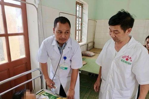 Kịp thời cứu 1 học sinh tiểu học ăn lá ngón tự tử