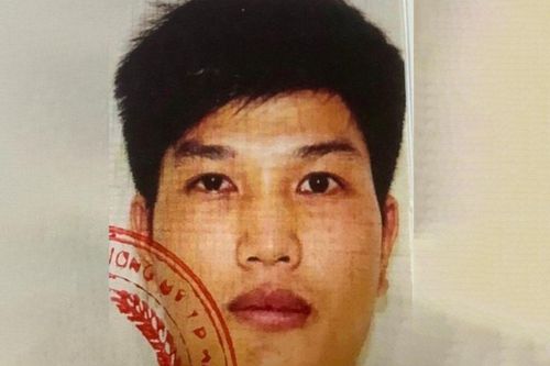 Công an Hà Nội truy nã 'quái xế' cầm hung khí đuổi đánh nhau