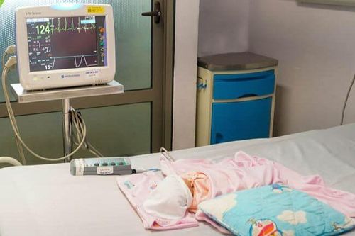Hai bệnh viện Hà Nội phối hợp cứu bé gái sơ sinh mắc bệnh hiếm gặp