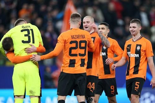Barca bất ngờ gục ngã trước Shakhtar