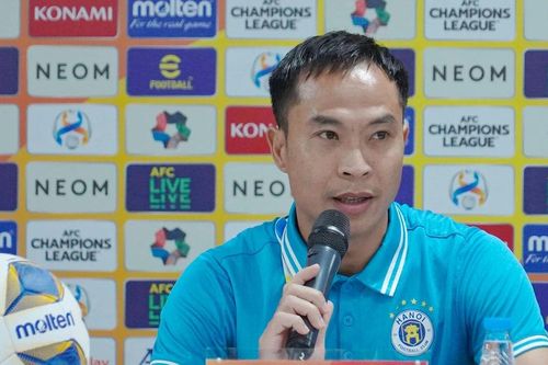 HLV Lê Đức Tuấn: 'Hà Nội FC đặt mục tiêu giành 1 điểm trước Pohang'