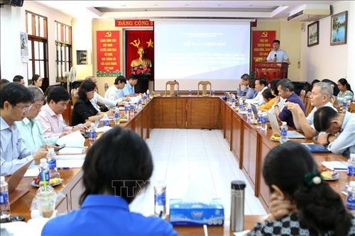 Vận dụng nhiều chính sách làm đòn bẩy cho chiến lược lao động