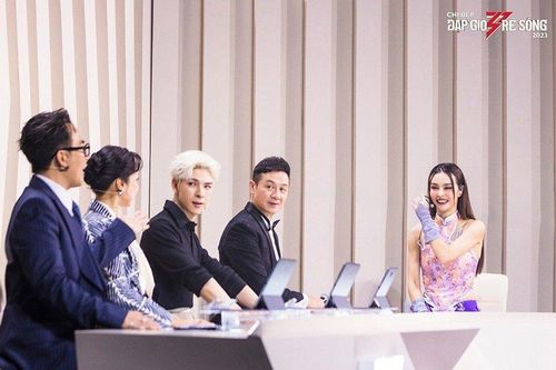 'Chị đẹp đạp gió rẽ sóng' 2023: Ban cố vấn không dám 'đắc tội' với các chị đẹp là 'chị đại'