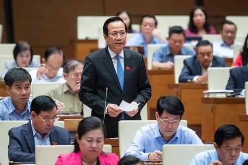 Xây dựng sàn giao dịch việc làm, khắc phục tình trạng thiếu nhân lực chất lượng cao trong nước