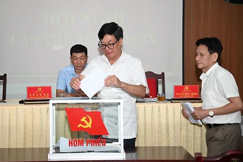 Đảng ủy Khối CQ&DN tỉnh triển khai nhiệm vụ cuối năm
