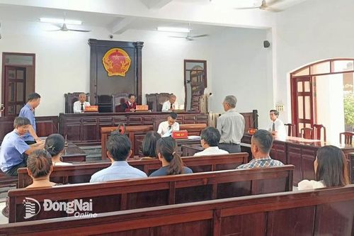 Lần thứ 2 hoãn phiên tòa xét xử nguyên giám đốc Ngân hàng nhà nước Việt Nam chi nhánh Đồng Nai